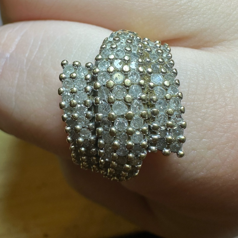 White Diamond 10k 1CTW
